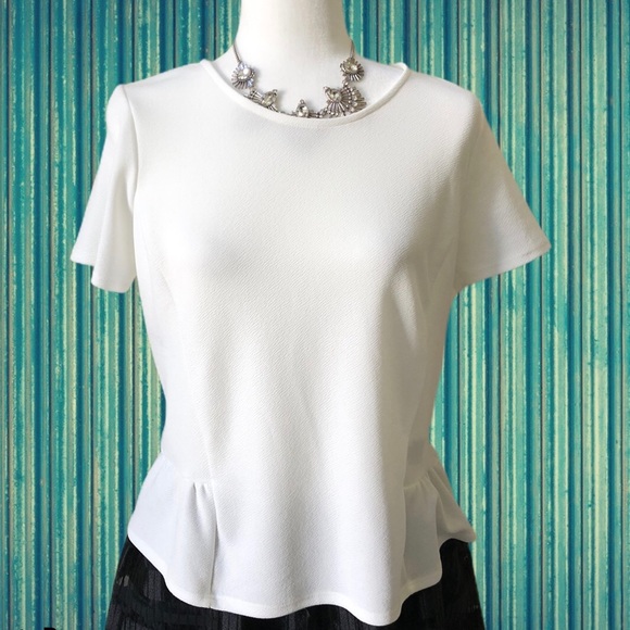 Bar III Textured Peplum Top White -Size L - NWT - Picture 3 of 6